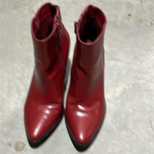Kaari Blue Red Pointed Toe Ankle Boots Size 7M ‎ | Boots, Ankle boot / Ww-25